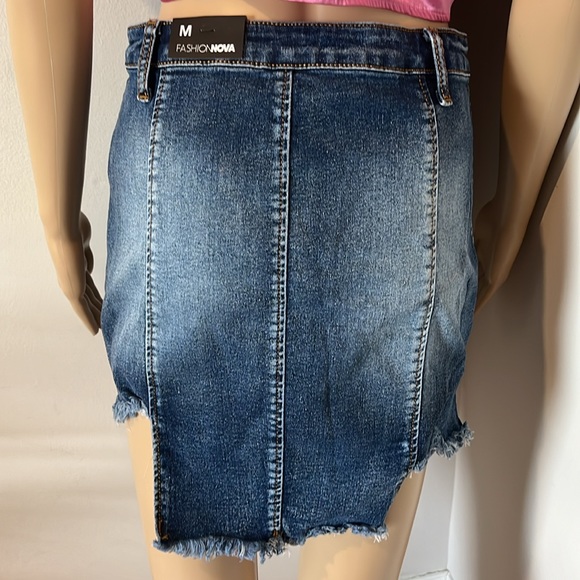 Skirt - Picture 4 of 4